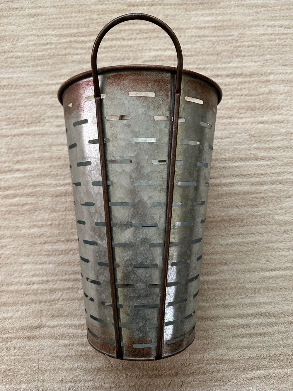 Olive Bucket Basket Vintage Galvanized Metal Vase Decor Farmhouse Country